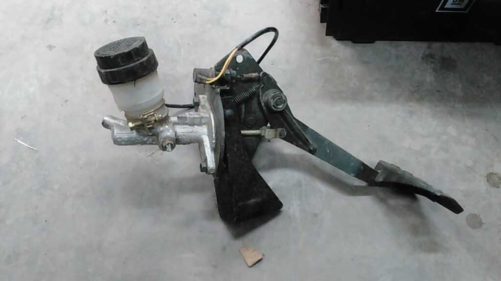2008 YAMAHA RHNO 450 Brake Master Cylnder 5UG 2583T 00 00 Brake M/C