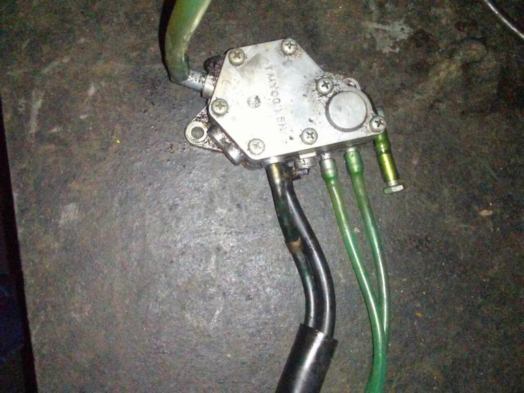 1997 2006 Yamaha VMAX ,VENTURE,PHAZER Fuel Pump Cross Roads Cycle Sales