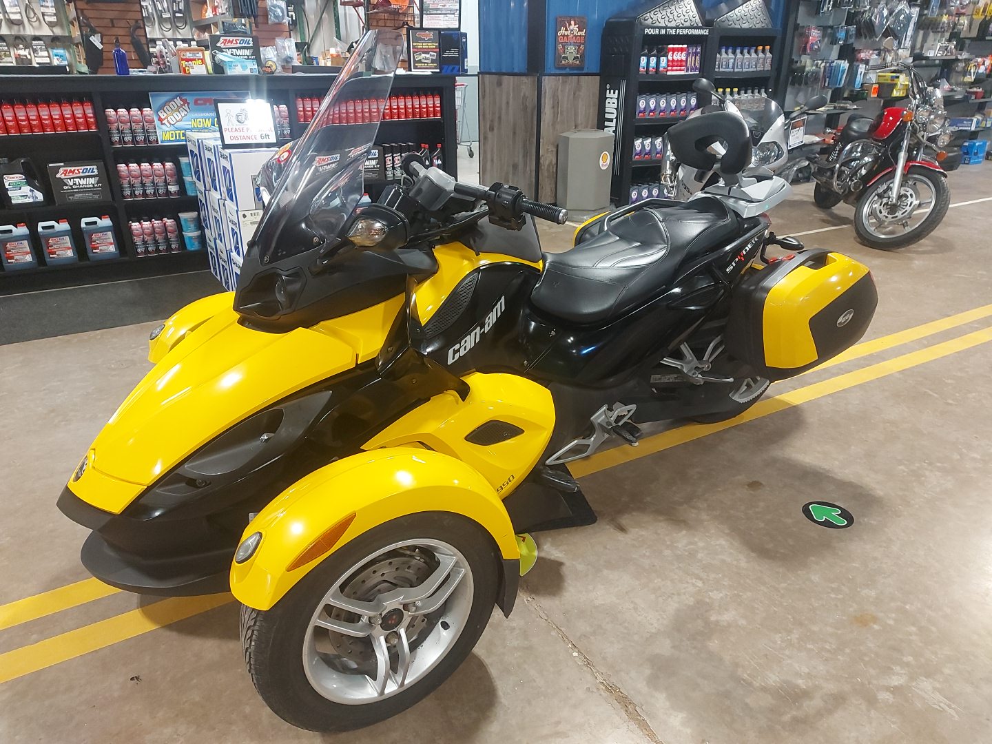 2008 CanAm Spyder Cross Roads Cycle Sales