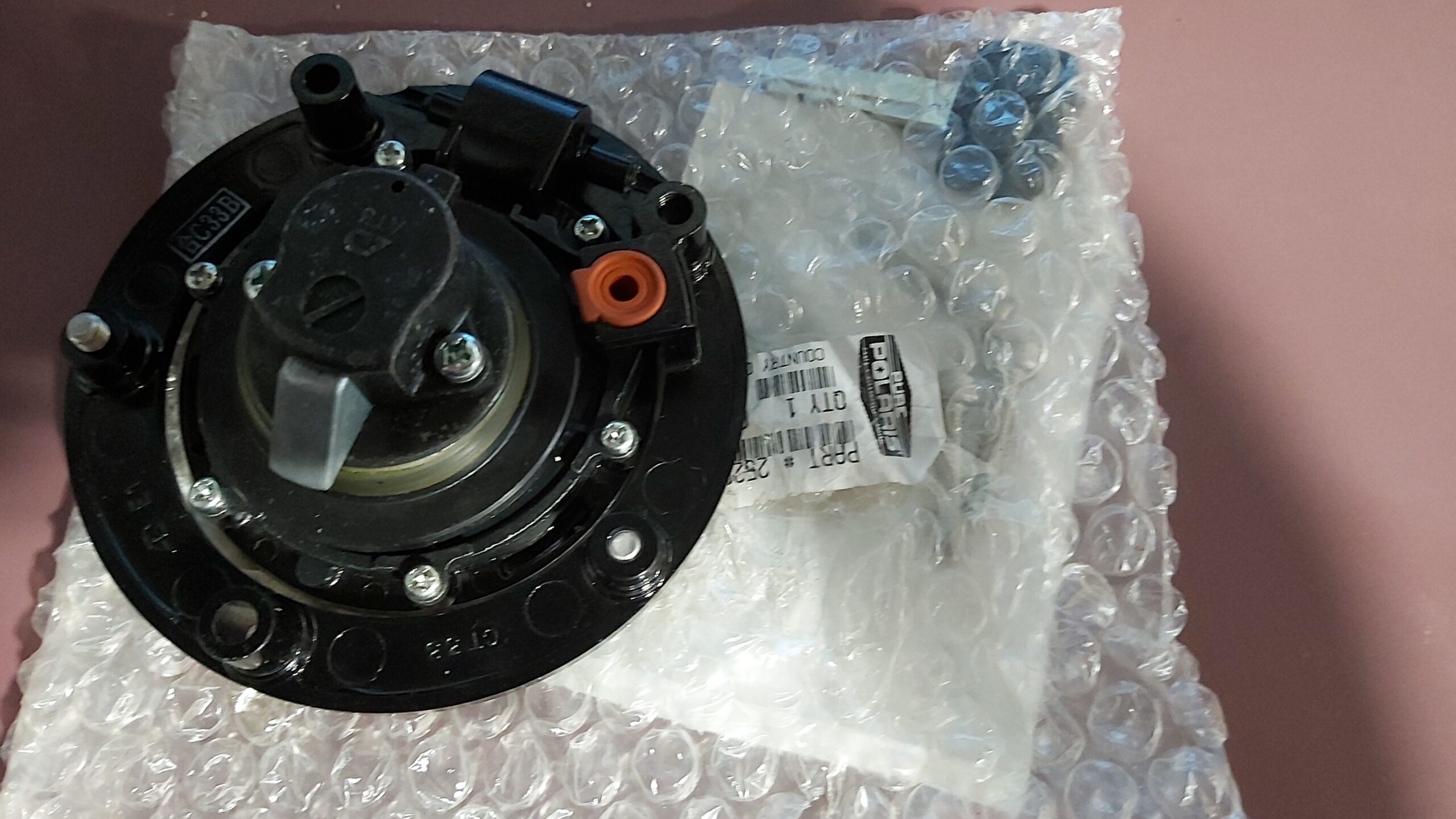 Victory Motorcycle Locking Fuel Cap With Key Cross Roads Cycle Sales