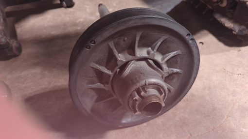 2016 Ski Doo Renegade 800 Etec Secondary Clutch - Image 2