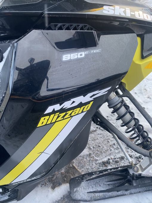 2018 Skidoo Blizzard 850Etec - Image 3