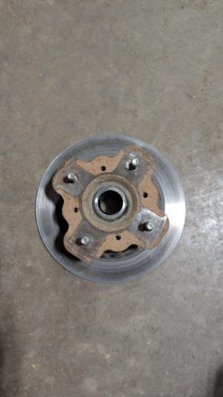 2012-16 WILDCAT X Hub assembly