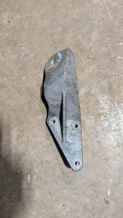 2000-2005 Arctic Cat ZL 600 EFI SS Bracket, Engine Mounting - Right - Front