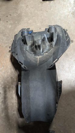 2012-17 XF 8000 SNO PRO 137 PLENUM,INTAKE-UPPER