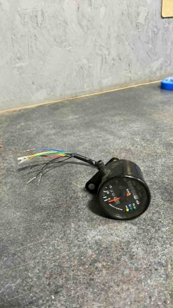 MOTORCYCLE UNIVERSAL SPEEDOMETER