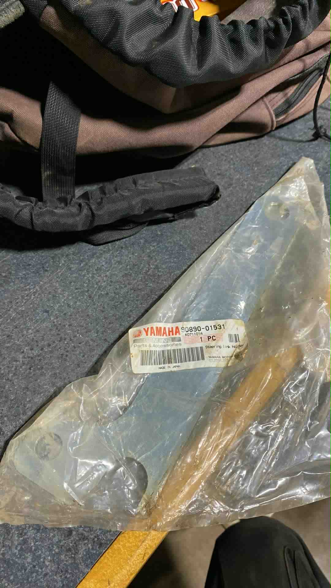 2008-2014 YAMAHA NYTRO FX10X FX10 SNOWMOBILE STEERING LINK HOLDER