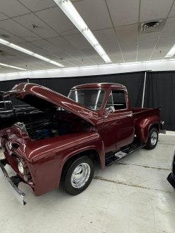 Alternative view of 1955 Ford F100