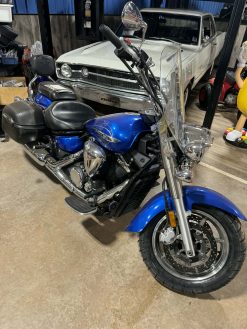 Alternative view of 2010 Yamaha V-Star 1300