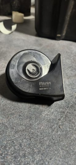 FIAMM AM80SX 12V Automotive Horn