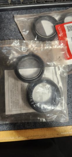 Honda OEM Fork Seal Set | 51490-MN8-305
