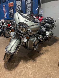 1999 Yamaha Venture Royal Star Touring - 25th Anniversary Edition