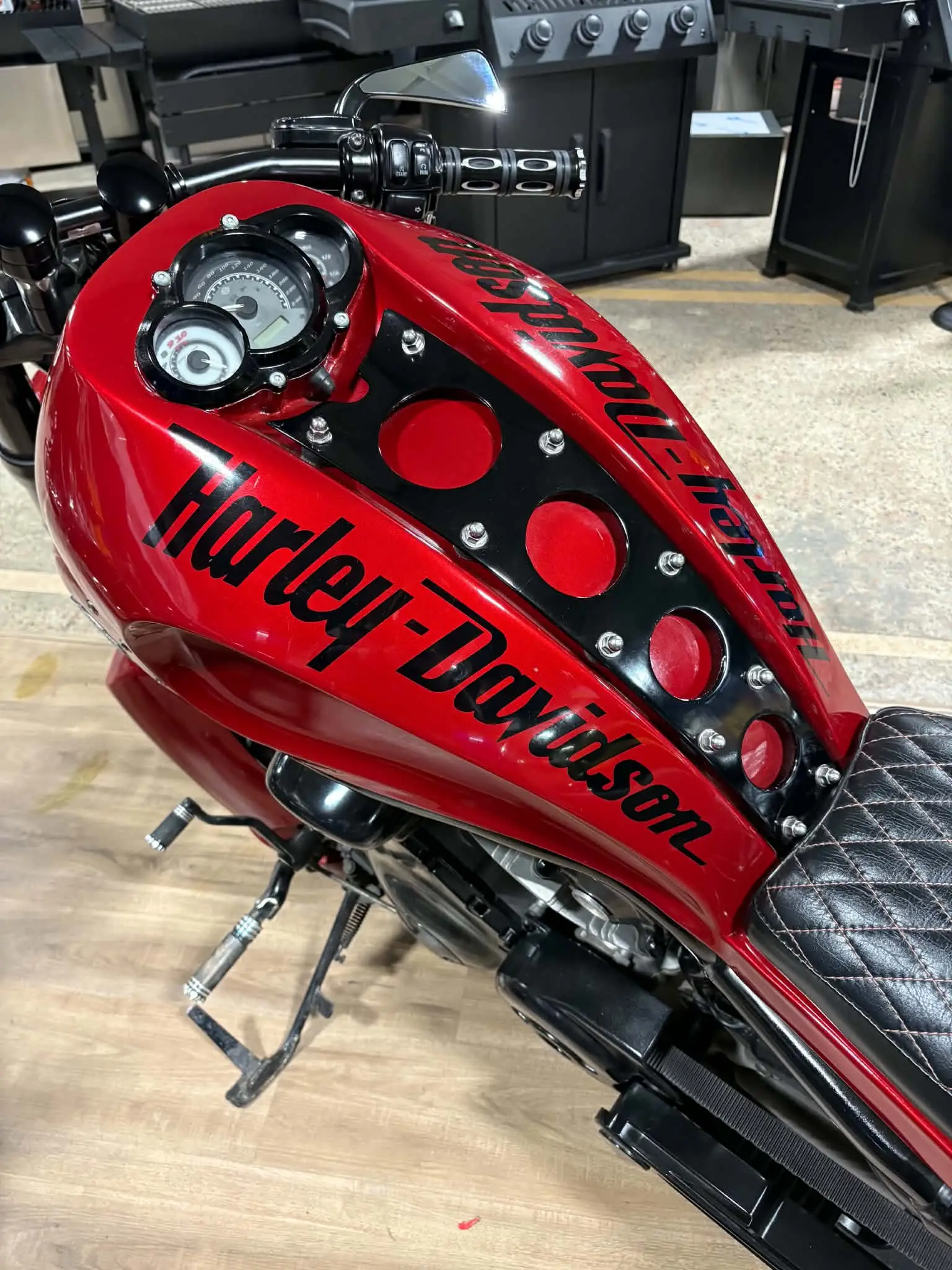 2009 Harley Davidson V-Rod Muscle - Image 5