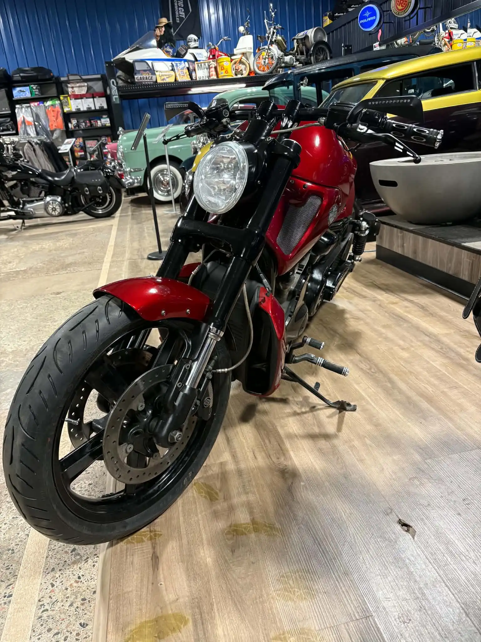 2009 Harley Davidson V-Rod Muscle - Image 2